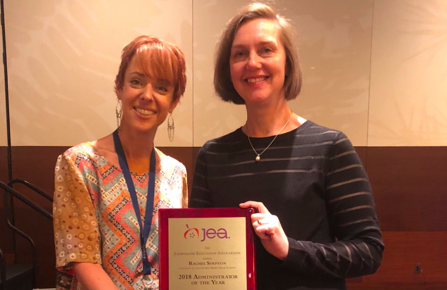 Rachel Simpson, head of Convent of the Sacred Heart High School in San Francisco, accepts JEAs 2018 Administrator of the Year Award. Photo courtesy of Evelyn Lauer